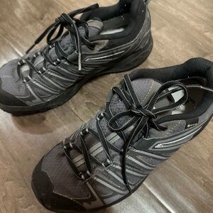 Men's Black Athletic Shoes